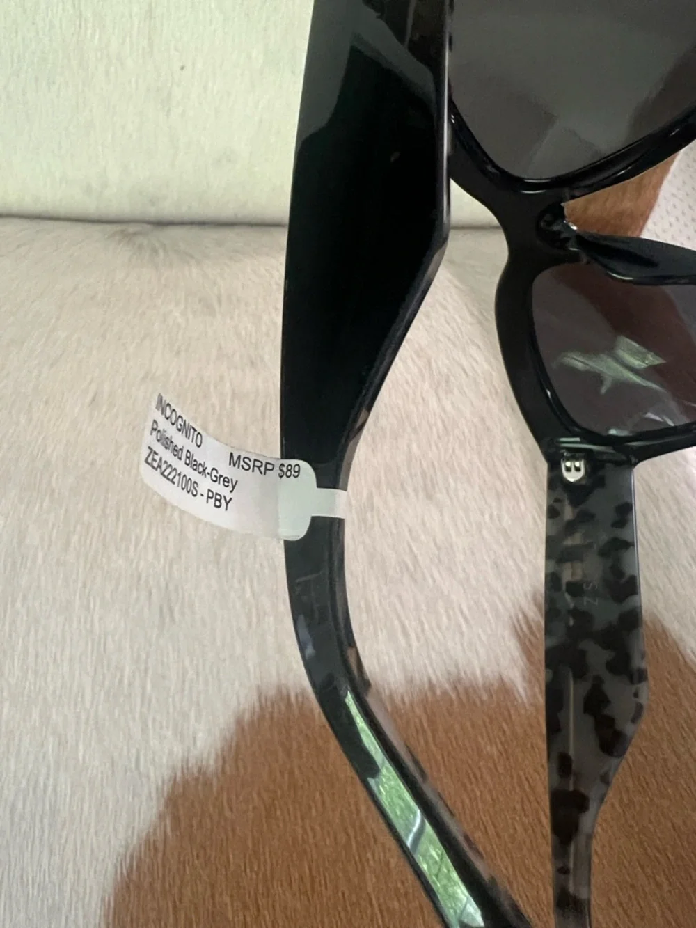 Z Supply Incognito  Black Cat-Eye Sunglasses with Tortoiseshell Temples NWT